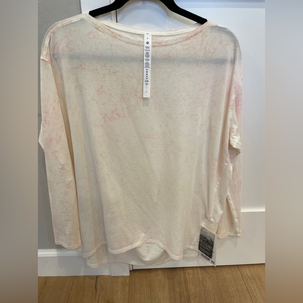 Lululemon Back in Action Long Sleeve Shirt *VitaseaSize 8 NWT